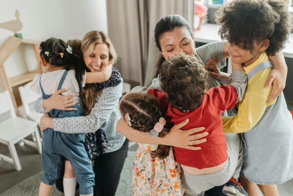 Volunteers supporting family